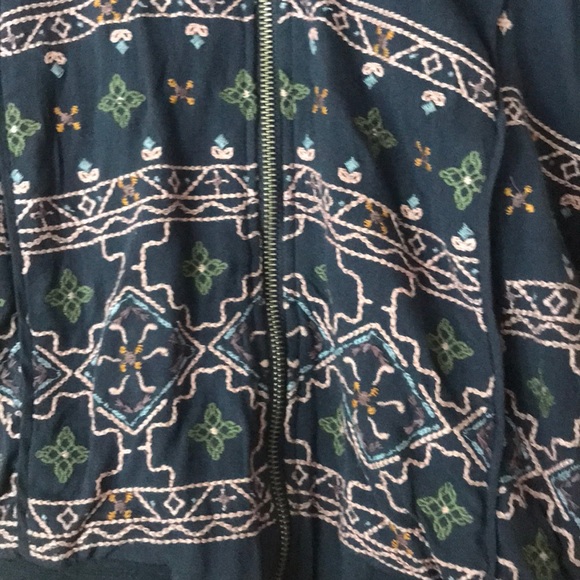 Embroidered bomber jacket - Picture 3 of 8